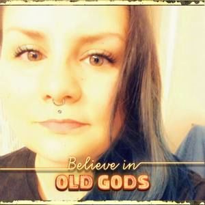 Meet your Posher, Candace